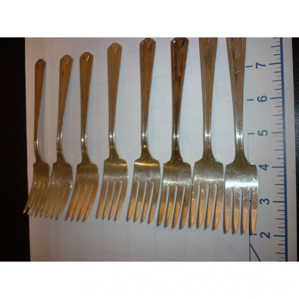 Set of 8 Silverplate ‎ 1928 ALADDIN Dinner FORKS  5